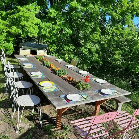 Pansiyon Les Coteaux De Planeze, Maison Et Jardin Dans Le Lot! Chez L'habitant! Belmont-Bretenoux