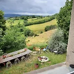 Les Coteaux De Planeze, Maison Et Jardin Dans Le Lot! Chez L'habitant! Rum i privatbostad *