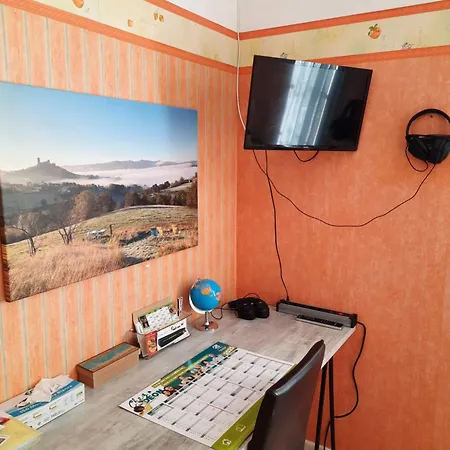 Les Coteaux De Planeze, Maison Et Jardin Dans Le Lot! Chez L'habitant! * Belmont-Bretenoux